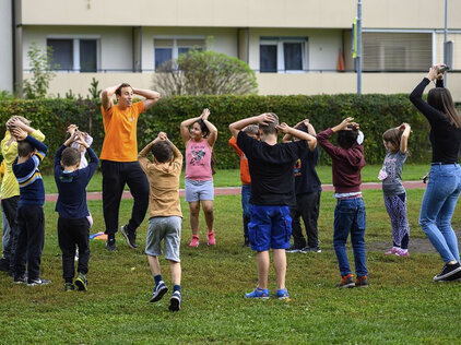 UnterHaltungsturnen - Regelmäßige Bewegung für Ganztagsgruppen der Volksschule 14 Welzenegg. 